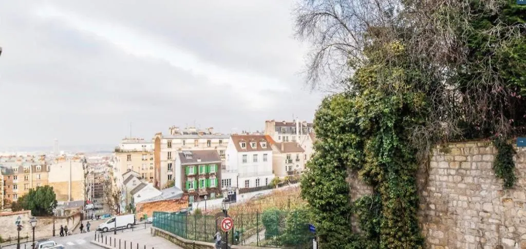 Villa Countryside In Montmartre Francia