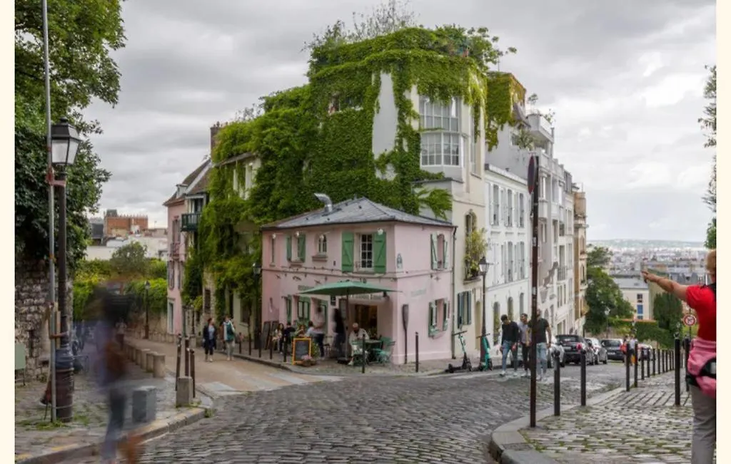 Countryside In Montmartre Francia